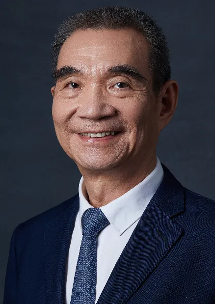 林老师证件照.png 林老师证件照.png